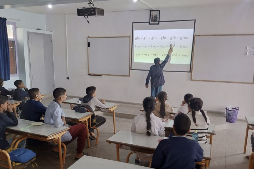 إجراءات جديدة لضمان تكافؤ الفرص في فروض المراقبة المستمرة بمدارس الريادة