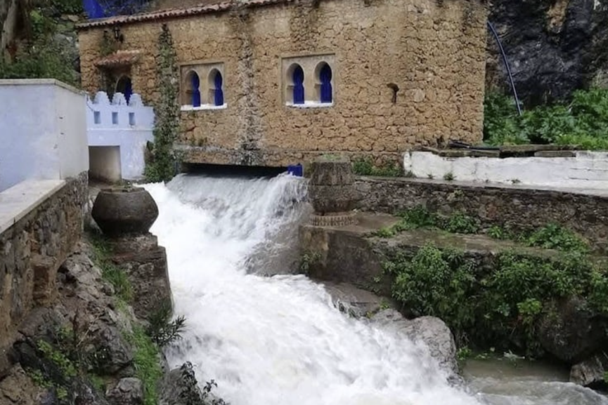 تعليق الدراسة بشفشاون ليومين إضافيين بسبب سوء الأحوال الجوية