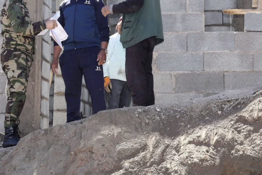 الداخلية تُفعّل المحاسبة في مواجهة البناء العشوائي بعدة جهات