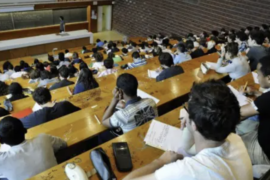 الأقسام التحضيرية المغربية تتصدر تصنيف الولوج إلى المدارس العليا الفرنسية