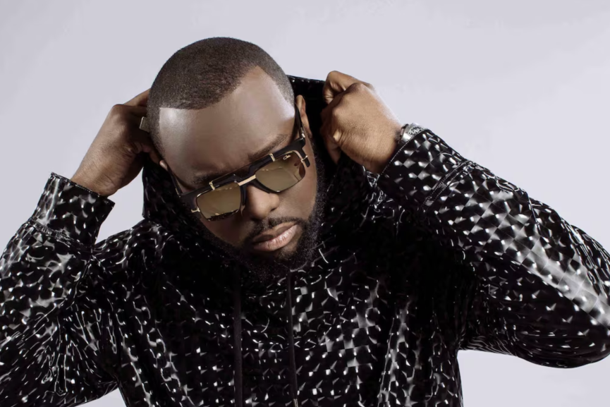 السلطات الفرنسية تقرر تمديد الحراسة النظرية للمغني غيمس في قضية تبييض أموال