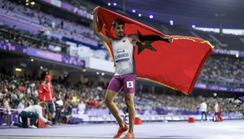 أيمن الحداوي يهدي المغرب ذهبية 400 متر في بطولة العالم لبارا ألعاب القوى