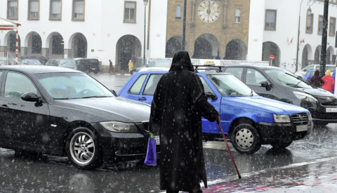 طقس متقلب وزخات رعدية مرتقبة بعدد من مناطق المملكة