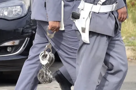 توقيف مشتبه فيه في جريمة قتل هَزَّت منطقة تيغسالين بإقليم خنيفرة