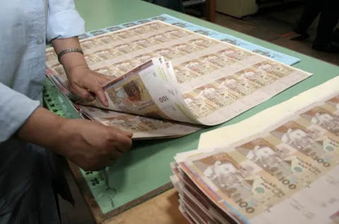 ارتفعت بنسبة 7,8%.. الكتلة النقدية تواصل نموها بالمغرب وتقترب من 2000 مليار درهم