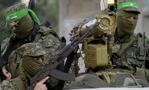 اختراق القسام لمنظومة جيش الاحتلال: سنوات من التجسس تكشف سر تعطيل دبابات ميركافا 4