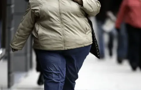 منظمة الصحة العالمية تعتمد أول إرشادات لاستخدام أدوية «جي إل بي-1» لمكافحة السمنة عالميا