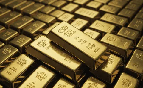 الذهب والفضة يسجلان مستويات قياسية وسط توترات عالمية