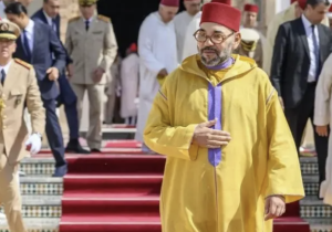 الملك يؤدي صلاة عيد الأضحى بمسجد الحسن الثاني بمدينة تطوان