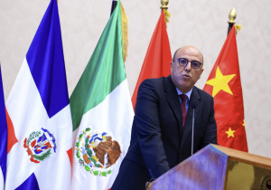 ولد الرشيد: "المملكة جعلت من الصحراء المغربية منصة اقتصادية تربط إفريقيا بأمريكا اللاتينية"