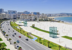 حملة على المقاهي والمطاعم المخالفة بطنجة تُسفر عن إغلاق محلات فاخرة لاحتوائها على مواد فاسدة