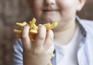 اليونيسف: 188 مليون طفل ومراهق يعانون السمنة.. وهذه الأخيرة أصبحت أكثر أشكال سوء التغذية 