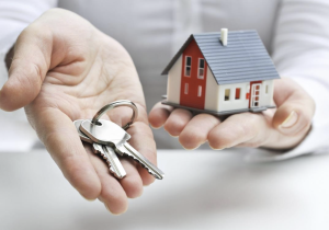 تراجع أسعار الفائدة ينعش آمال الراغبين في اقتناء السكن بالمغرب 