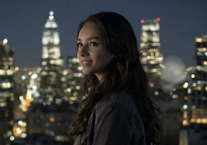 "تيلي نوروود".. ممثلة مطورة بالذكاء الاصطناعي تغضب ممثلي هوليوود