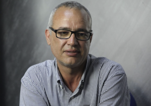 عزيز غالي يرفض استقبال ديبلوماسيين مغاربة من مكتب الاتصال بتل أبيب