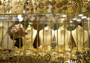 الذهب يتجاوز 3900 دولار للأوقية وتجار المغرب بين “فرصة استثمارية” و”ركود حذر”