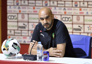 الركراكي يكشف عن لائحة الأسود لمواجهتي الموزمبيق وأوغندا استعدادا لكأس أمم إفريقيا