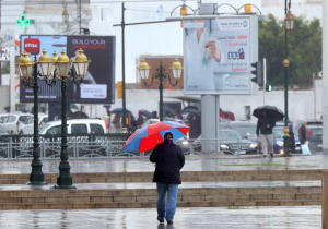 نشرة إنذارية من المستوى البرتقالي تنبه إلى تقلبات مناخية بعدد من أقاليم المملكة من الجمعة إلى الأحد