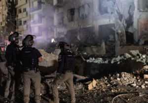 خلية أزمة وأرقام طوارئ لمغاربة الشرق الأوسط عقب التصعيد العسكري