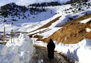 برد أوروبي يضرب المغرب.. تباين حراري يصل إلى 15 درجة وطقس متقلب قبل العيد