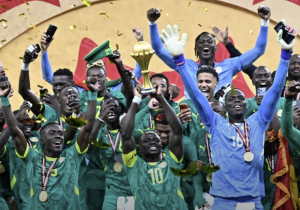 السنغال ترفض قرار “الكاف” وتفتح معركة قانونية بعد سحب لقب “كان 2025”