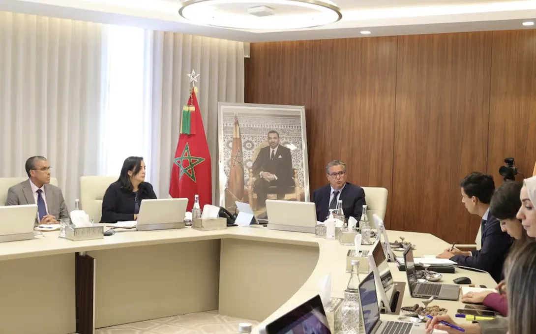 رئيس الحكومة يترأس سلسلة اجتماعات لتتبع خارطة طريق قطاع التشغيل