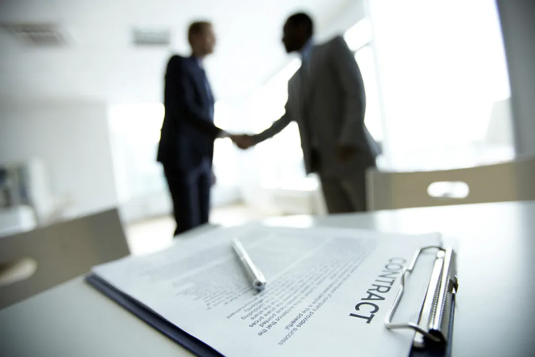 المقاولات الصغرى بالمغرب تخسر 68 مليار درهم سنويا بسبب تعطيل قانون الصفقات العمومية