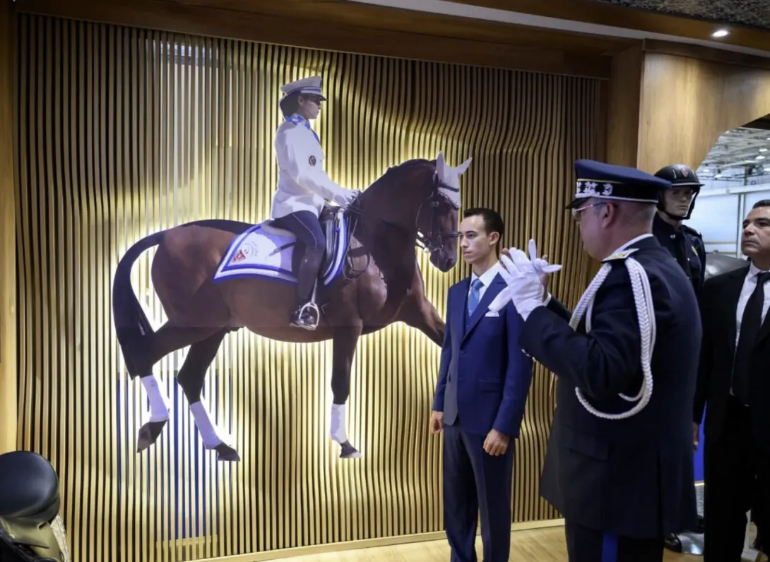 ولي العهد الأمير مولاي الحسن يترأس افتتاح الدورة الـ16 لمعرض الفرس بالجديدة