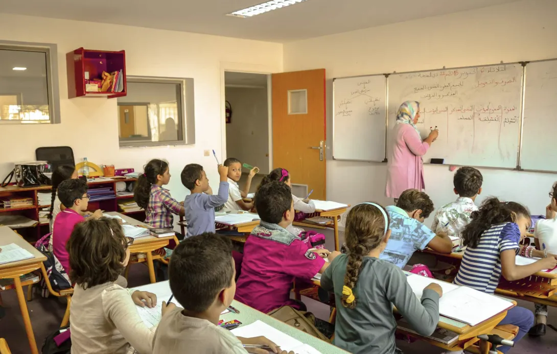 الحكومة تدرس التراجع عن تسقيف سن الولوج إلى مهنة التدريس في 30 سنة