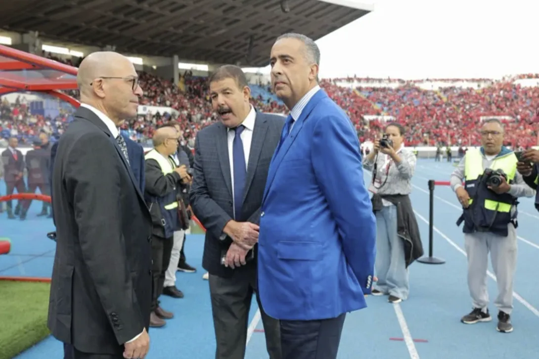 زيارة تفقدية لعبد اللطيف حموشي لملعب محمد الخامس استعدادا لديربي الدار البيضاء