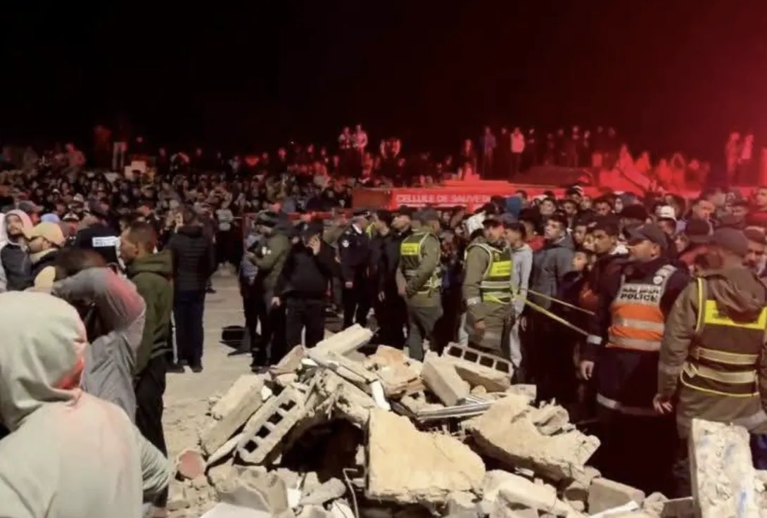 فاجعة انهيار بنايتين بفاس تخلف خسائر بشرية كبيرة