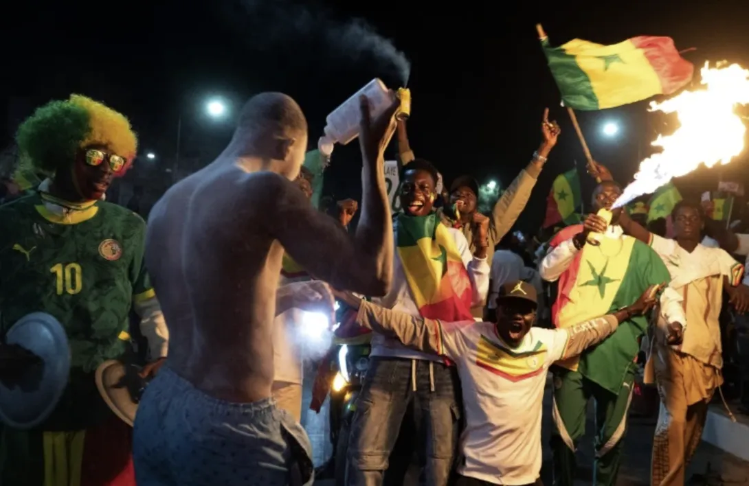 دعوة لحماية الجالية المغربية في السنغال بعد أحداث عنيفة أعقبت نهائي الكان