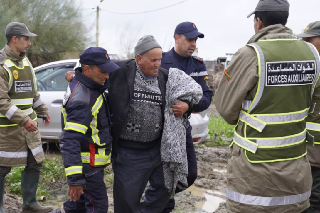 إجلاء أزيد من 143 ألف شخص من مناطق مهددة بالفيضانات بعدة أقاليم