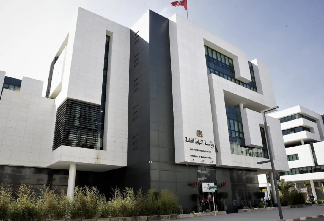 رئاسة النيابة العامة تصدر دورية جديدة تشدد على احترام ضمانات الاستنطاق وحماية حقوق المشتبه فيهم