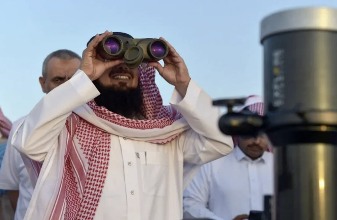 السعودية والإمارات وقطر تعلن الأربعاء أول أيام رمضان 1447هـ