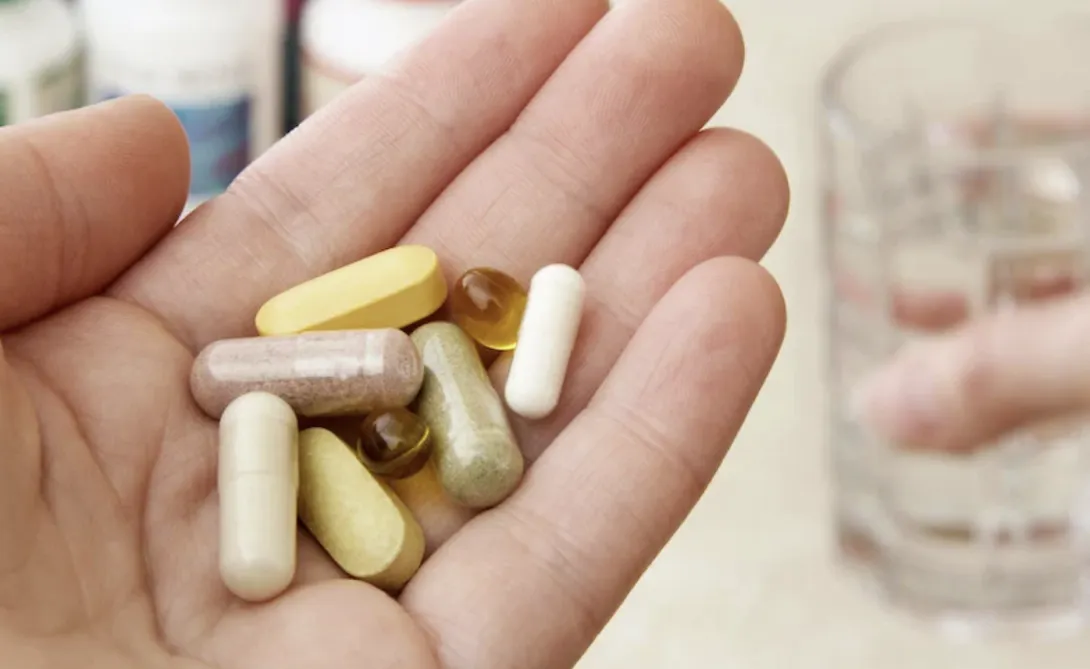مقترح قانون لتنظيم بيع المكملات الغذائية ذات التأثير الدوائي