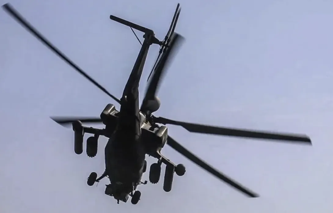 تقرير يرصد تحركات عسكرية جزائرية قرب الحدود مع المغرب